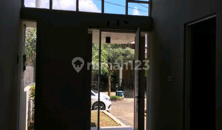 House At De Casablanca Residence, Certificate Already Renovated, Good View. 2