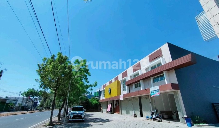 Large Commercial Space Near Toll Road Main Road Large Commercial Space Near Toll Road Main Road