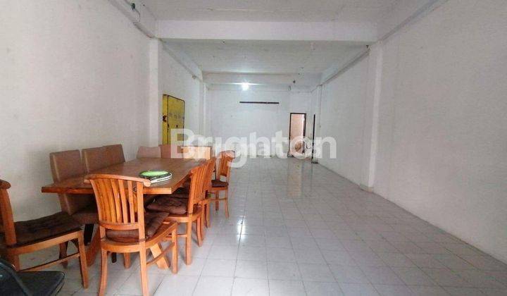 2-STOREY SHOPHOUSE IN STRATEGIC LOCATION IN TOHPATI EAST DENPASAR 2