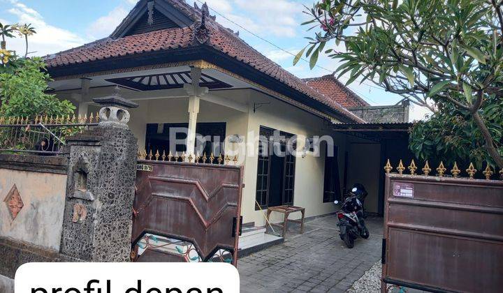 RUMAH LOKASI STRATEGIS DI SESETAN 1