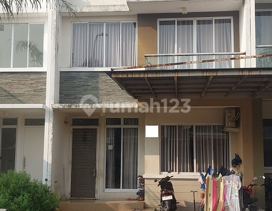 Rumah Siap Huni Ditengah Kota Bekasi