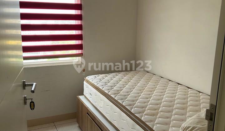 disewakan / thn apartemen springlake sumarecon bekasi ukuran 3 bed Room lt 18 view swiming Pool, full furnish siap huni  2