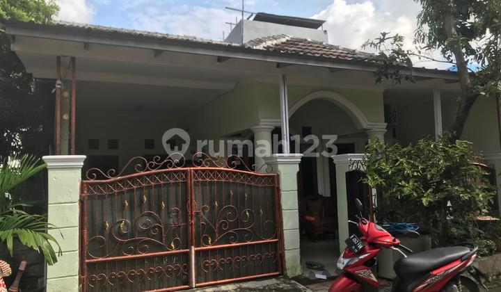 For sale cheap, ready-to-live house in excellent and well-maintained condition, corner position in Telaga Mas - Duta Harapan, Bekasi.