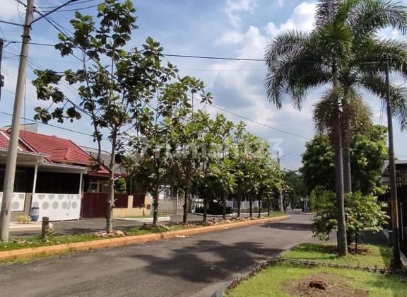 Sewa Kontrakan Rumah Antapani Bandung Full Furnsihed Siap Huni .  2