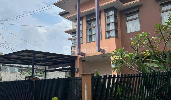 Dijual Rumah Cantik Murah 2 Lantai Di Margahayu Raya Bandung  1