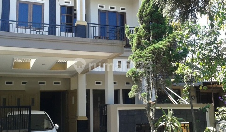 Rumah Dijual di Daerah Kembar Pasir Salam Bkr Buah Batu Bandung . 2