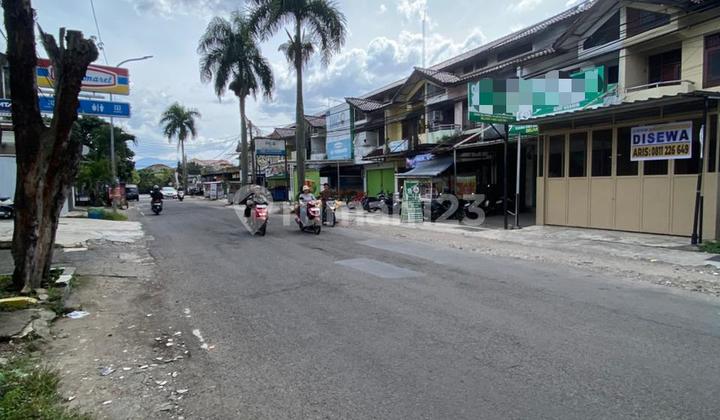 Sewa Ruko di Antapani Bandung Jalan Ramai Strategis untuk Bisnis. Sewa Ruko di Antapani Bandung Jalan Ramai Strategis untuk Bisnis.
