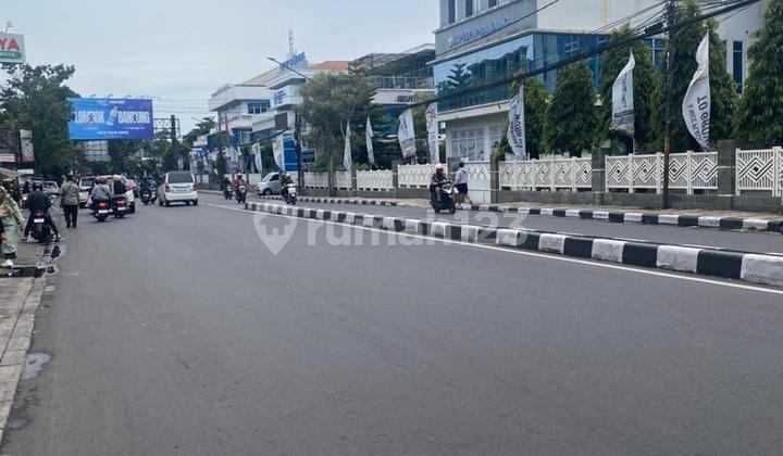 Rumah Dijual di Gatot Subroto Bandung Dekat Studio Mall Strategis