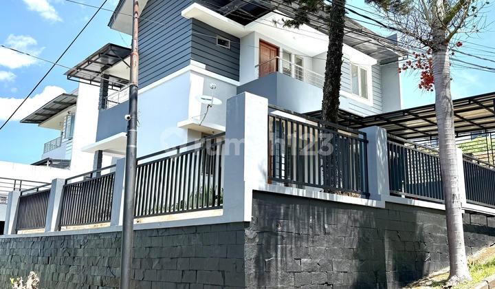 Rumah Cantik Ujungberung Perumahan Buana Hill Top View Residence. 1