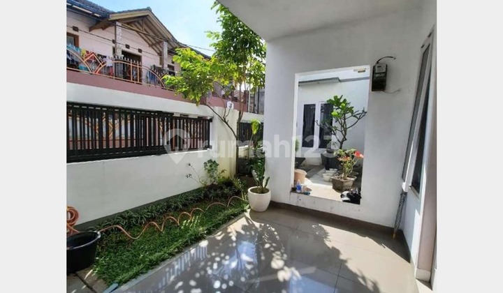 Spacious and Affordable House Behind Al Islam Hospital on Soekarno Hatta Street, Cipamokolan 2
