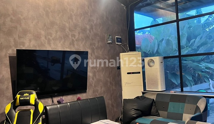 Wide Garage Business Space Suitable for Car Business Arcamanik Green Caraka 2