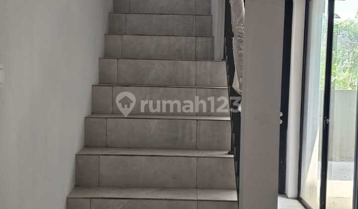 For Sale Ready-to-Occupy 2-Story 4-Bedroom House Near Mall, Toll Access Tambun In Zliving Grandwisata Mustikasari Bekasi 2