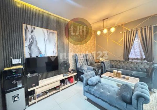 Rumah Grand Wisata Bekasi 2 Lantai 3 Kamar Tidur, Full Furnished, Bebas Banjir, 500m dari Mall Akses Langsung Tol Tambun Grand Wisata Bekasi