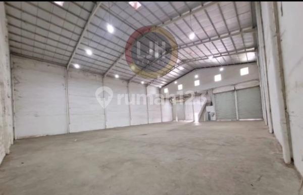 Gudang Delta Silicon Luas Tanah 1058 m2, Luas Bangunan 1104 m2, 2 Lantai, 2 Ruang Kerja, Di Delta Silicon, Cikarang