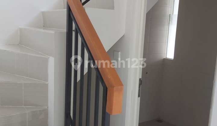 Disewakan Rumah 3kamar Siap Huni Bebas Banjir Dekat Mall Akses Tol Tambun Di Lamonte Grand Wisata Bekasi 2