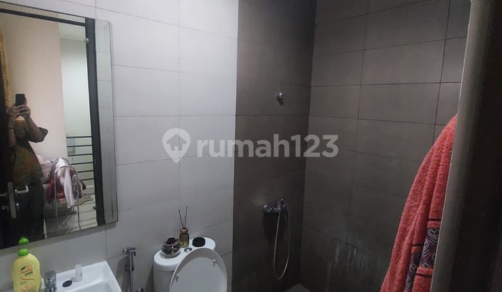 Dijual Rumah 2lantai 5kamar Siap Huni Bebas Banjir Dekat Mall View Danau Dalam Cluster Burgundy Sumarecon Bekasi 2