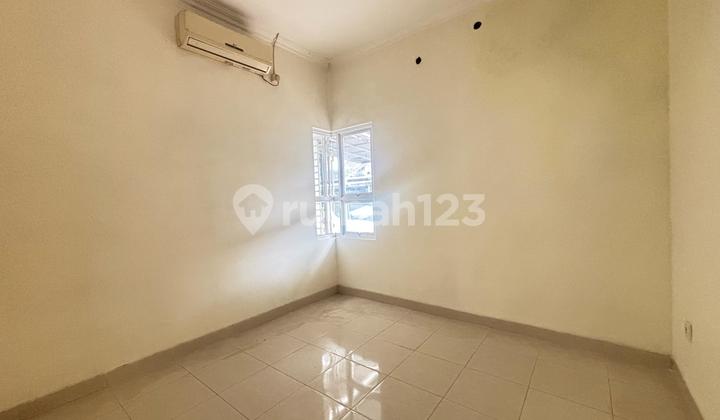 Disewakan Rumah Siap Huni 3 Kamar Tidur Terawat Aman Bebas Banjir Dekat Mall Akses Tol Tambun Dalam Cluster Di Grand Wisata Bekasi 2