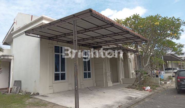 Rumah cantik Hook 1 lantai Full furnished bergaya klasik Royal Platinum 2 1