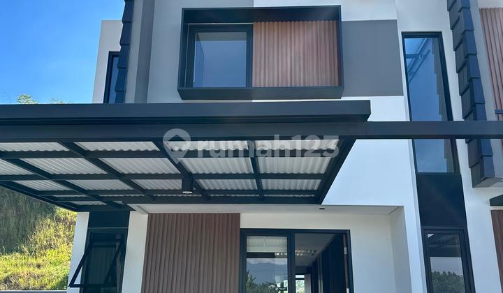 Rumah Baru Mansion Hills di Mainroad Tanjung Sari Jatinangor 1