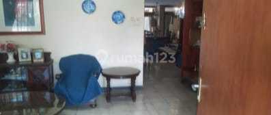 Rumah Strategis Cocok Untuk Usaha di Jalan Riau Bandung 2