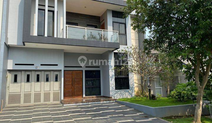 Rumah Siap Huni View Danau Ada Kolam Renang di Kumalasinta KBP 1