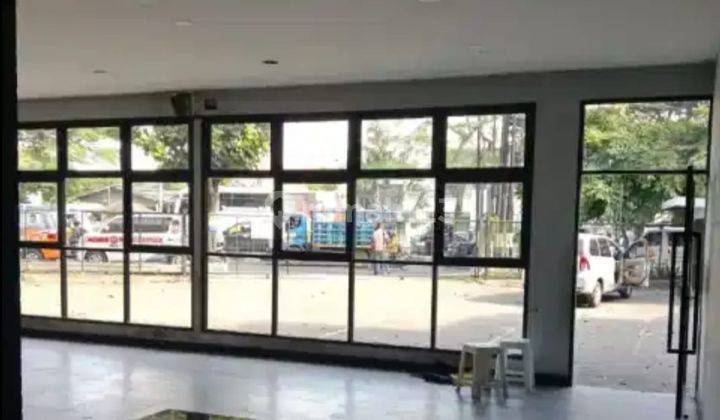 Ruang Usaha Strategis Cocok Kantor Atau Kuliner di Soekarno Hatta 1