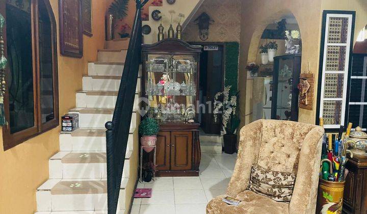 Rumah 3 Lantai Siap Huni di Ibrahim Adjie Bandung 1