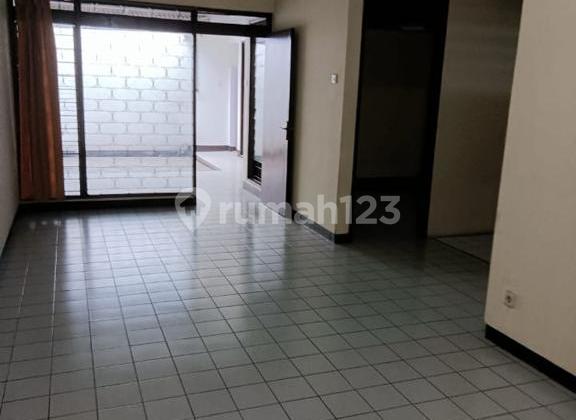 Rumah Nyaman Siap Huni di Perumahan Holis 2