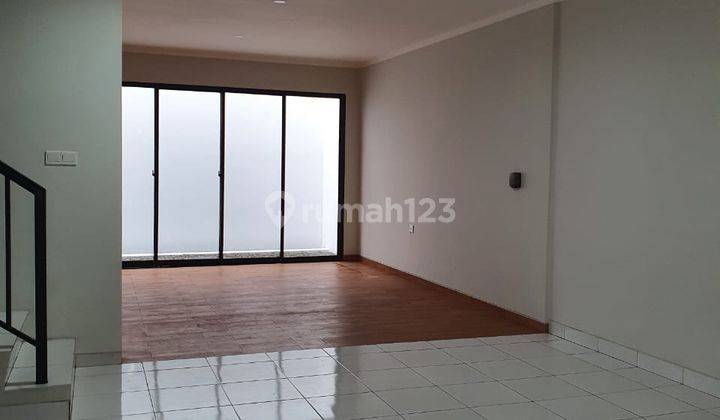 Rumah Siap Huni Baru Renov di Dayana Summarecon Bandung 2