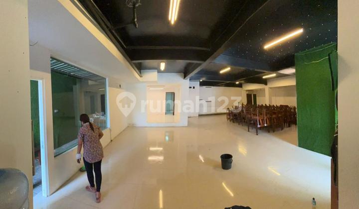 Gedung Strategis Siap Pakai di Kuta Bali Gedung Strategis Siap Pakai di Kuta Bali