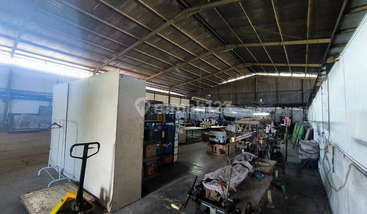 GUDANG MURAH AKSES CONTAINER DI CILAMPENI GUDANG MURAH AKSES CONTAINER DI CILAMPENI