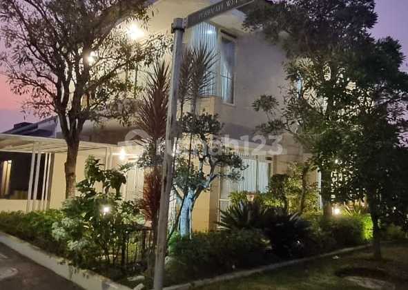 Luxury Hook House Ready to Occupancy in Tatar Purbasari, Kota Baru Parahyangan