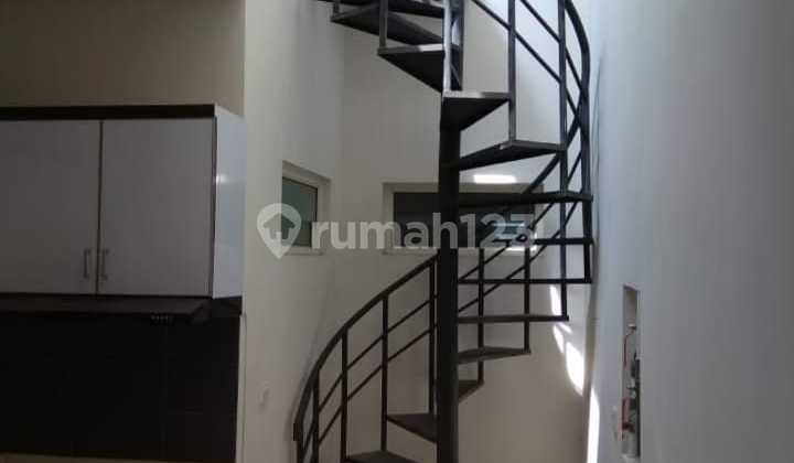 Rumah 3 Lantai di Naga Ningrum Kota Baru Parahyangan 2