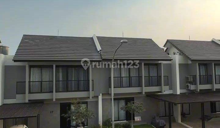 Rumah Baru Minimalis di Kota Baru Parahyangan 1