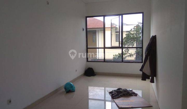 Ruko Murah Strategis Area Sarijadi Dekat Tol Pasteur 1