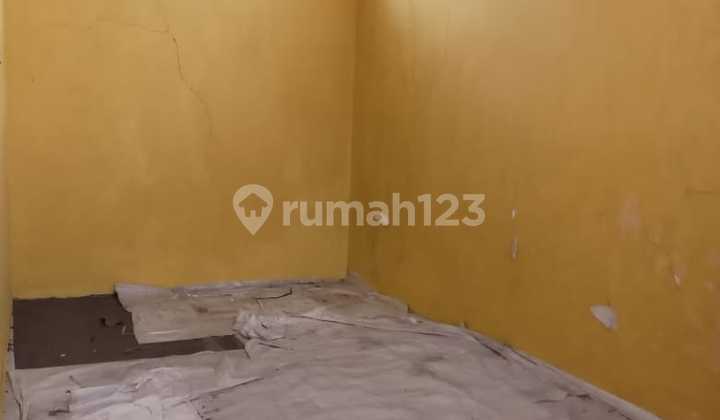 Rumah Tua Strategis di Sayap Astanaanyar Bandung 2