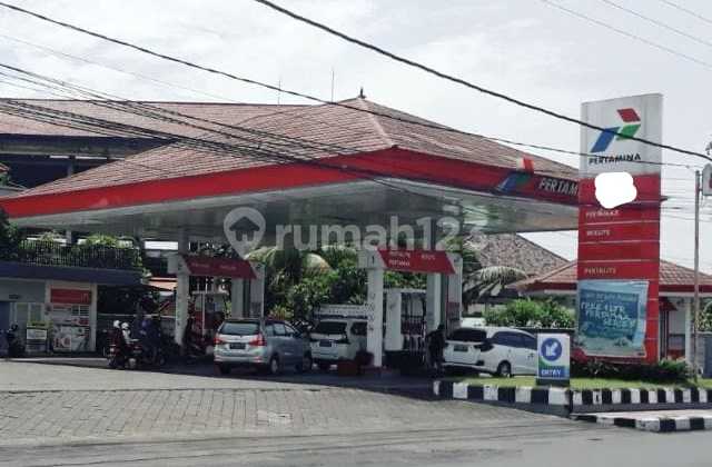 Pom bensin Aktif SPBU di Denpasar dekat Sanur Bali 1