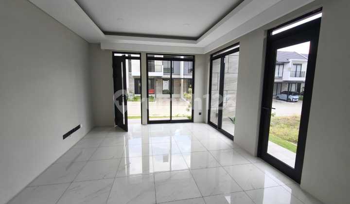 Rumah Hook Minimalis Samping Taman di Purnawangi KBP