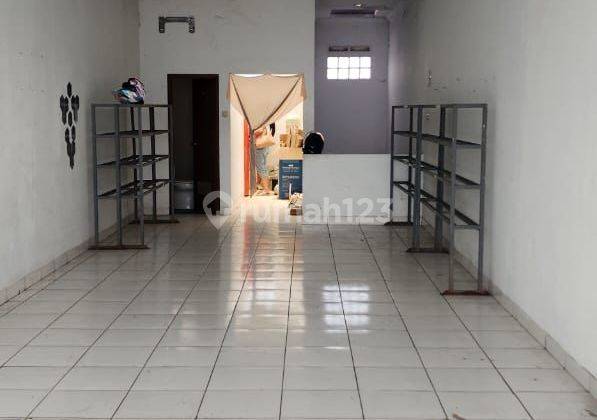 Ruko 3 Lantai Bagus Strategis di Jamika Bandung 1