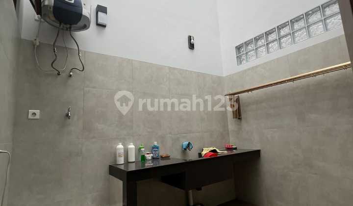 Rumah Nyaman Terawat Dalam Cluster di Singgasana Pradana 2