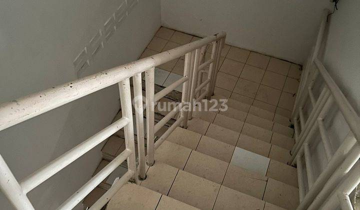 4 Ruko Rendeng Strategis Hitung Tanah di Mainroad BKR Bandung 2