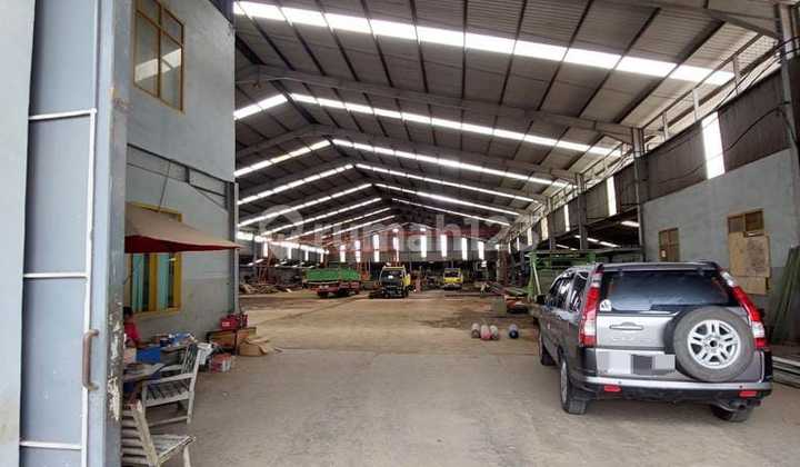 Gudang dan Kantor Besar Strategis di Mainroad Gedebage Bandung 1