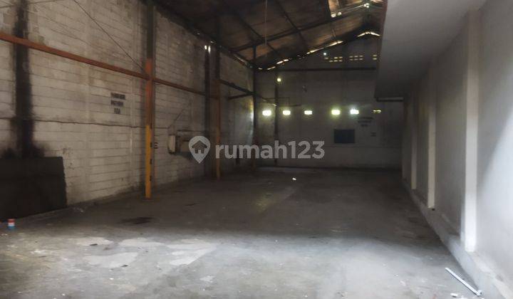 Ruko Besar Strategis diMainroad Kopo Bihbul Dekat TOL 2