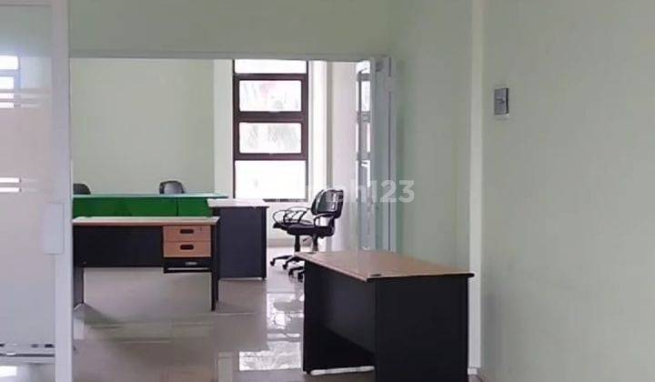 Ruko 3 Lantai Siap Pakai di Perumahan Batununggal Bandung Ruko 3 Lantai Siap Pakai di Perumahan Batununggal Bandung