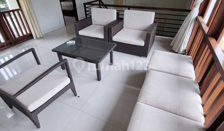 Villa Cantik Dalam Komplek Eksklusif Area Sunset road Badung