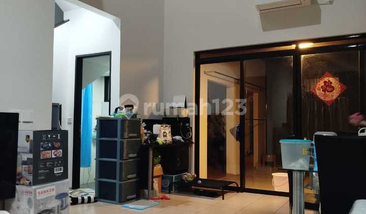 Rumah Minimalis di Tatar Lokacitra Kota Baru Parahyangan