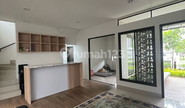 Rumah Cantik Siap Huni di Summarecon Bandung Cluster Flora Rumah Cantik Siap Huni di Summarecon Bandung Cluster Flora