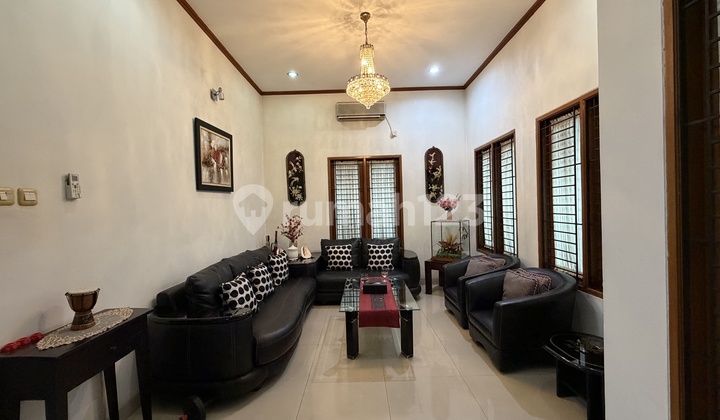 Rumah Hoek 2 Kavling di Taman Gigi Galaxy Jl Taman Agave 2