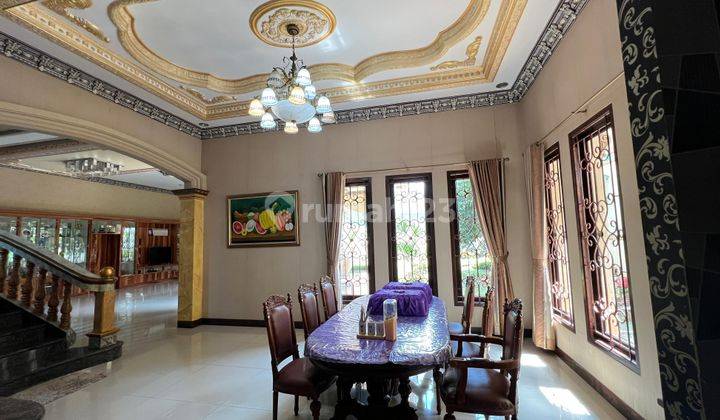 Rumah Mewah Di Grand Wisata, Furnished, Depan Mall Living World 2