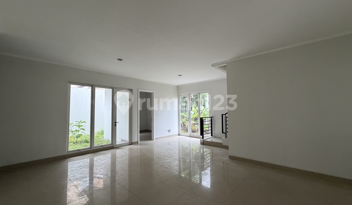 Rumah Hoek 10X18 Cluster Lotus Summarecon Bekasi